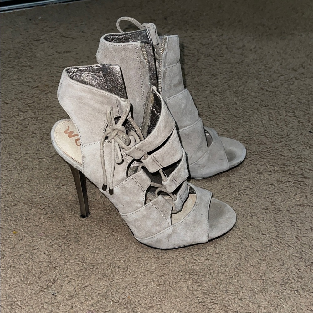Stylish Gray Women's Heeled Sandals